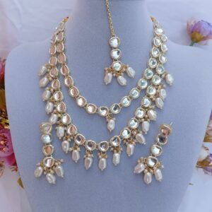 Multi-Layer Mirror Kundan Pearl Necklace Set with Maang Tikka