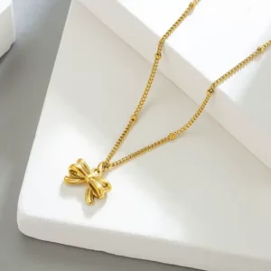 Elegent bow tie necklace | stainless steel and color guaranteed