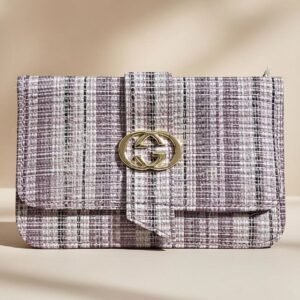 Gucci GG Marmont small shoulder bag in black matelassé leather.