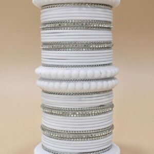 আদিলা মতি ভেলবেট চুড়ি..