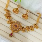 Antique Gold-Plated Floral Peacock Choker Set