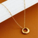 Minimalist circle necklace | stainless steel and color guaranteed