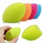 multi-colored makeup blender sponges,