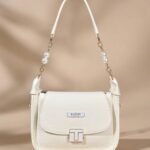 GEMIU off-white vegan leather shoulder bag with a gold-tone zipper.