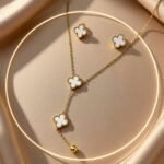 gold clover jewelry set